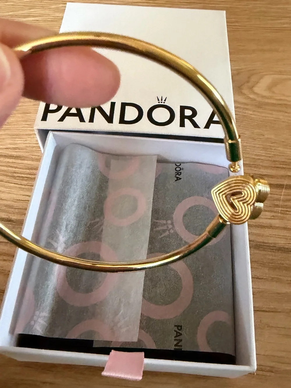 Pandora Radiating Heart Clasp Bangle - 14k Gold Plated - NWOT
